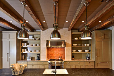 Kitchen - kitchen idea in Austin