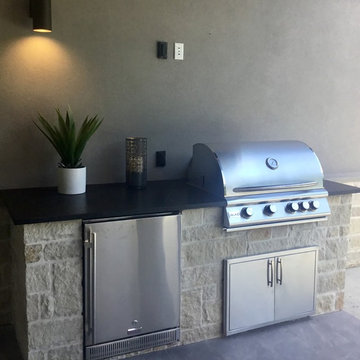 Outdoor Grilling Area - Gorgeous Granite