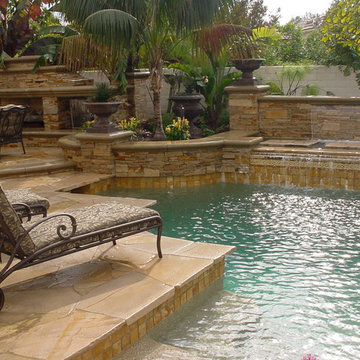 Pools/Spas