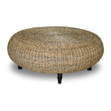 outdoor round table