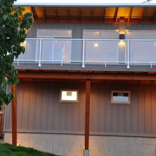 Lake house coach house