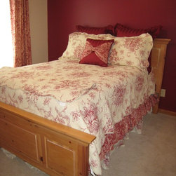 Rural Wayne Co. home - Bedskirts