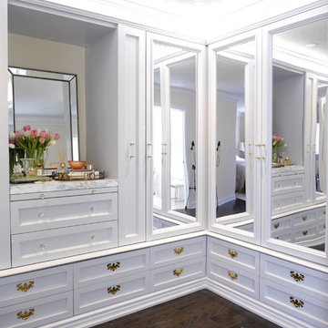 DIY Custom Dressing Room Walk-in Closet