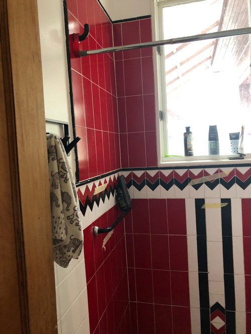 updating an 80s bathroom