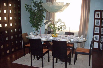 Inspiration for a modern dining room remodel in Phoenix