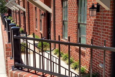 Exterior home idea in Charlotte