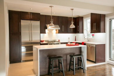 Inspiration for a contemporary kitchen remodel in New York