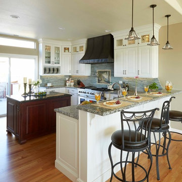 Kitchen in Santa Cruz