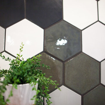 Gradient Black & White Hexagon Shower