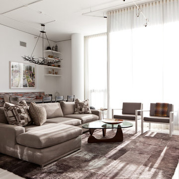 Airy Downtown Loft