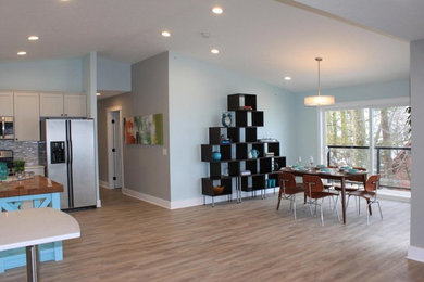Inspiration for a dining room remodel in Grand Rapids