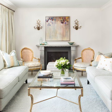 Traditional Living Room