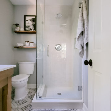 Count Kristopher Dr. Guest Bathroom