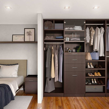 REACH-IN CLOSETS