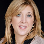 Angela Demariss foto