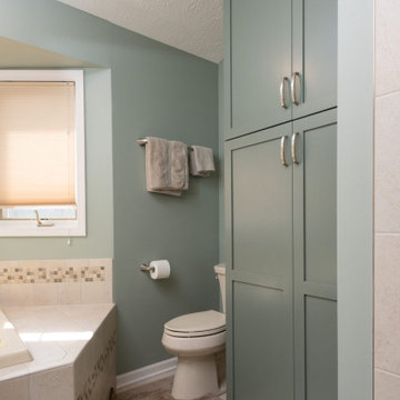 Mason Master Bathroom