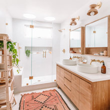 Main Bath / Broadway