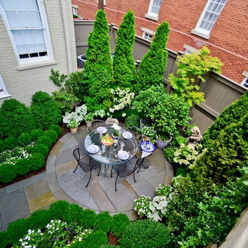 Outdoor Dining Room