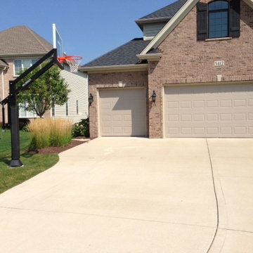 Frank M's Pro Dunk Gold Basketball System on a 45x25 in Naperville, IL