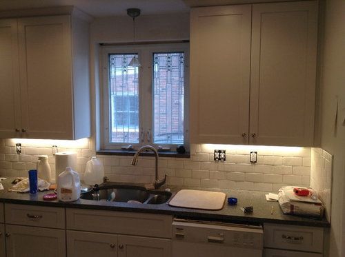 Subway Tile Looks Uneven Under Cabinet, Average Labor Cost To Install Under Cabinet Lighting
