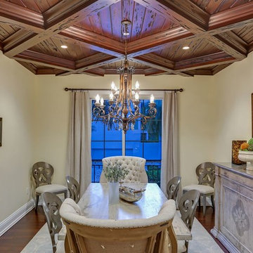 Roberts Point Residence
