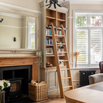 PERIOD-STYLE HOME OFFICE AND LIBRARY