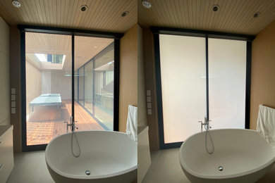 Switchable Privacy Smart Film in the Bathroom