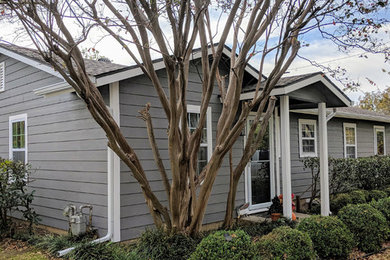 Example of a classic exterior home design in Dallas