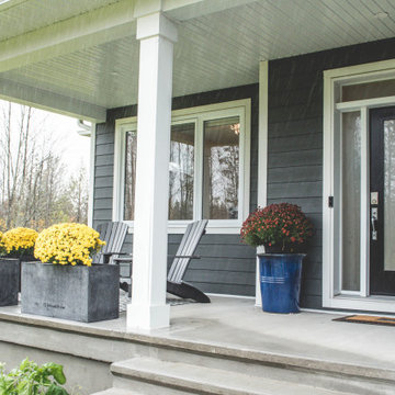 Exterior - Front door