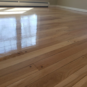 Deerfield, red and white oak , Bona Seal applied finished with Bona Traffic Hd