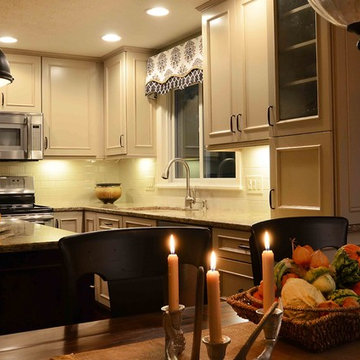 Kitchen Remodel, Powder Room Remodel, & Family Room Redecorate