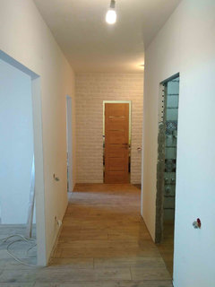 Крашенные стены в коридоре - 77 фото