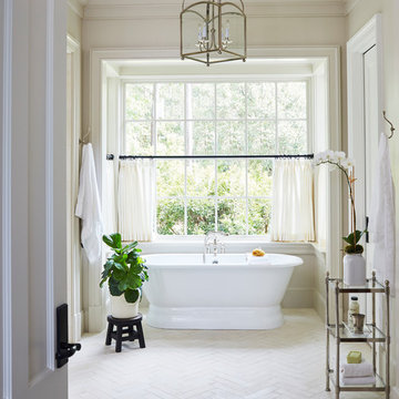Relaxed Georgia Coastalbath