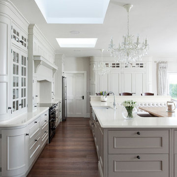 Luxury Royal Collection - Jonathan Williams - Cashel