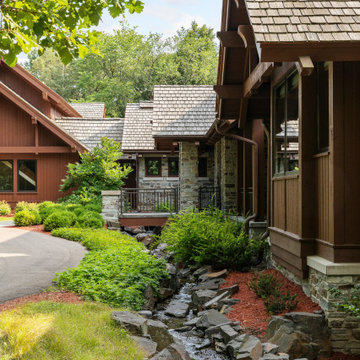 Irish Lake Lodge