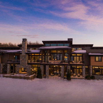 Mountain Modern Lodge