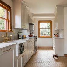Tyler house kitchen turtle pool terra cotta floors
