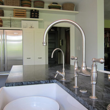 Kitchen Remodel: South Pacific Avenue