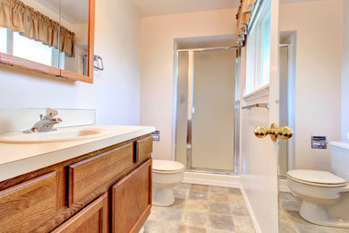 Example of a classic bathroom design in Chicago