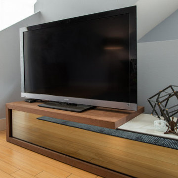 Contemporary Style Townhouse