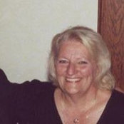 Linda Bowsher Petroff Thacker's photo