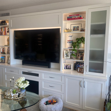 TIBURON MEDIA CENTER