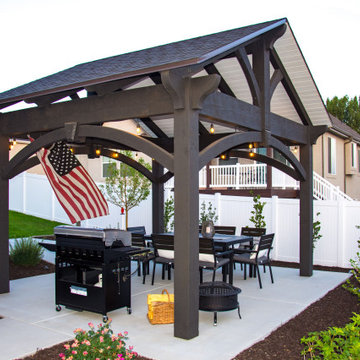 Black and White Pavilion Kit w/Wood-to-Wood Connections