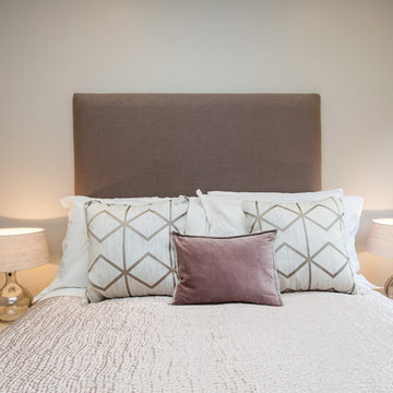 Contemporary apartment - Weybridge
