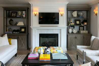Inspiration for a contemporary home design remodel in Los Angeles