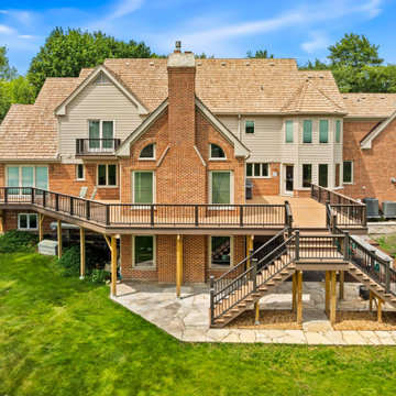 Deckorators Khaya & Sedona Decking, Timbertech Rail Matte Espresso & Drink Rail