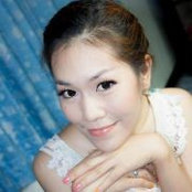 Toey Jina's photo
