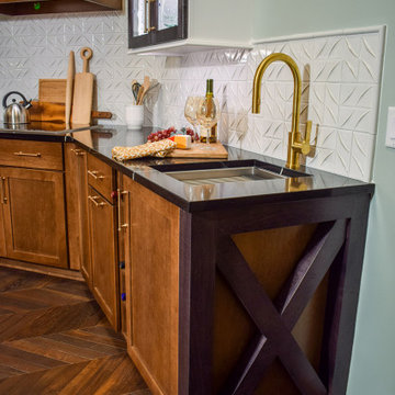 Wet Bar with End Cabinet Detail