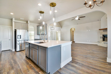 Kitchen photo in Austin