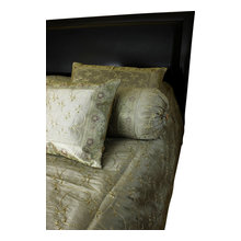 GREEN BEDROOM*